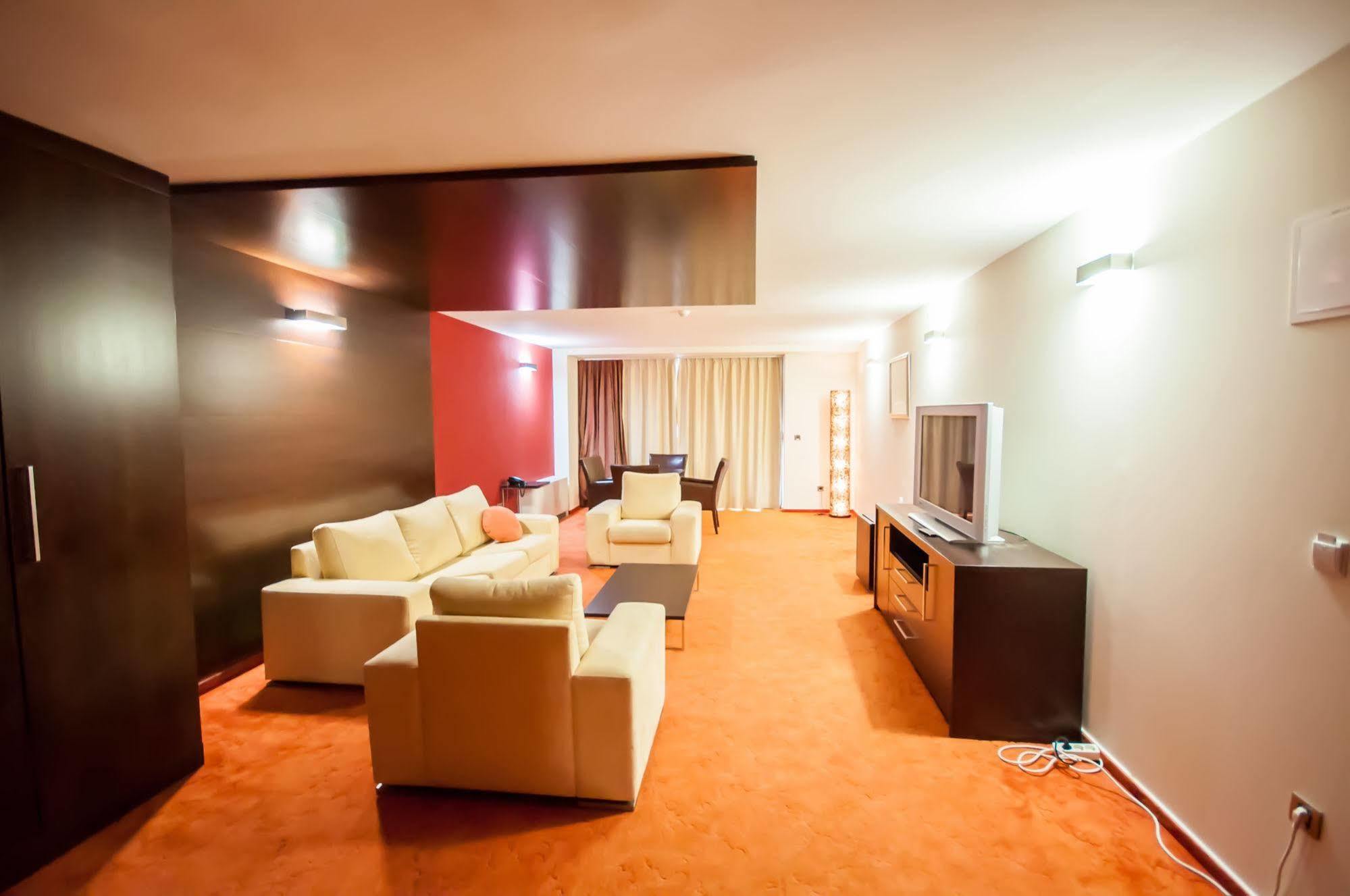 Hotel Maxim Božava Exterior foto